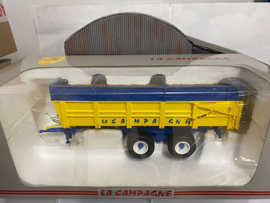 Universal Hobbies La Campagne Trailer 1:32 scale UH68128 Image
