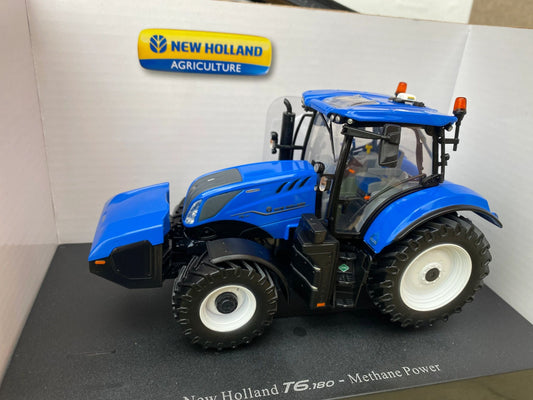 Universal Hobbies New Holland T6.180 Methane Tractor 1:32 scale Boxed Image