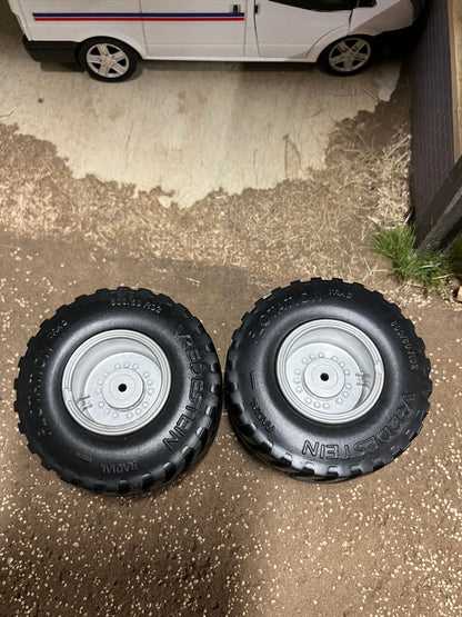 Vredestein Floatation 800/60 R32 tractor tanker wheel set 1:32 scale 54mm x 27mm Image 6