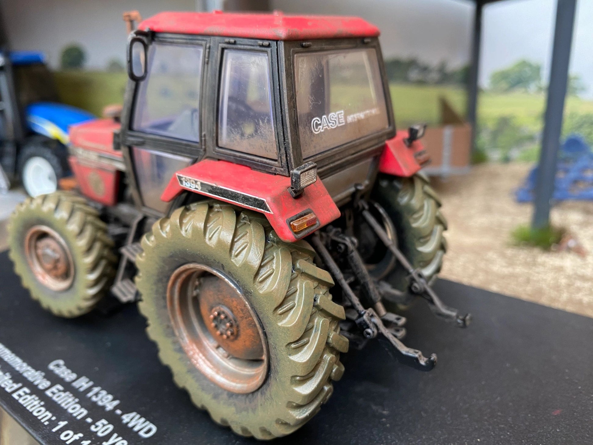 WOW Prestige Weathered Well used CASE IH 1394 4wd Tractor Conversion 1:32 scale Image 4