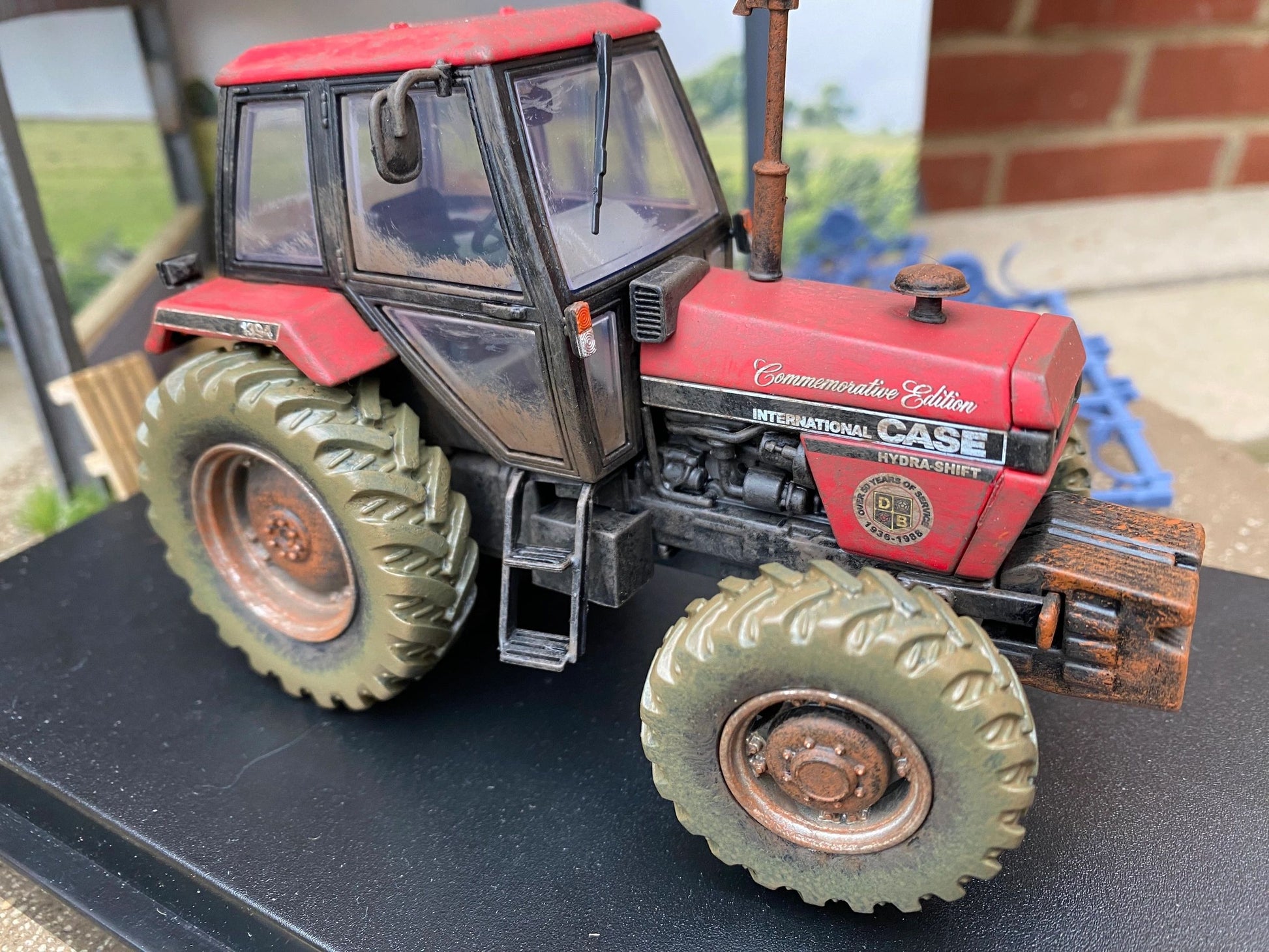 WOW Prestige Weathered Well used CASE IH 1394 4wd Tractor Conversion 1:32 scale Image 5