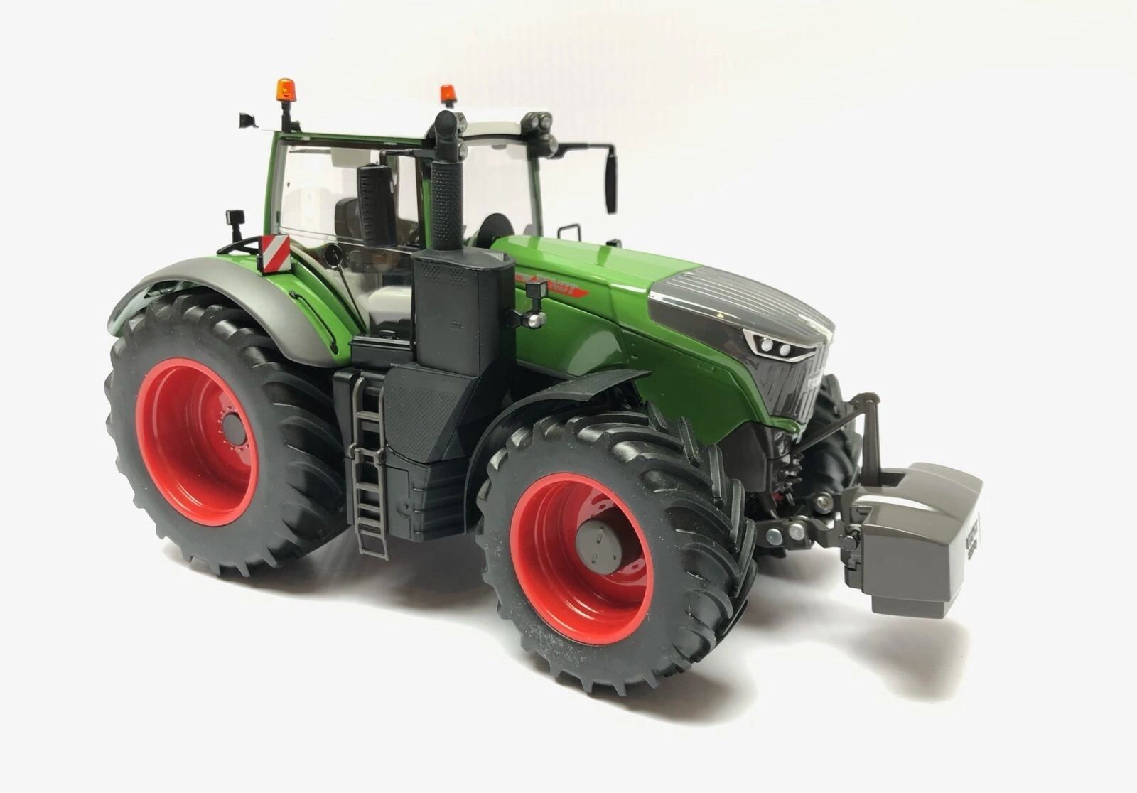 Wiking Fendt 1050 tractor 1:32 scale Boxed 2023 version Image 3