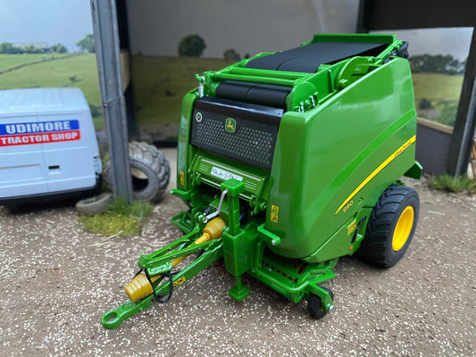 Wiking John Deere 990 Baler 1:32 scale Boxed Image