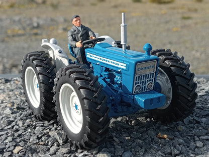 TAB MODELS Ford County 754 Super Four Tractor 1:32 scale Scratch Built