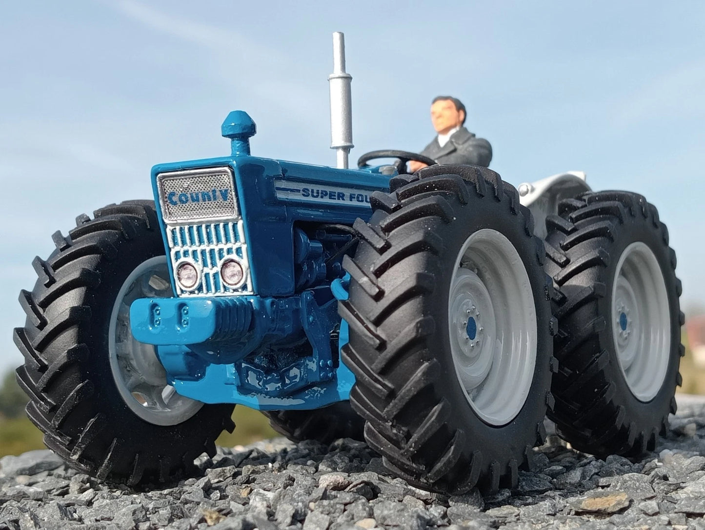 TAB MODELS Ford County 754 Super Four Tractor 1:32 scale Scratch Built