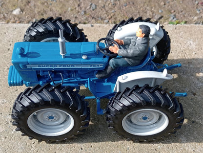 TAB MODELS Ford County 754 Super Four Tractor 1:32 scale Scratch Built